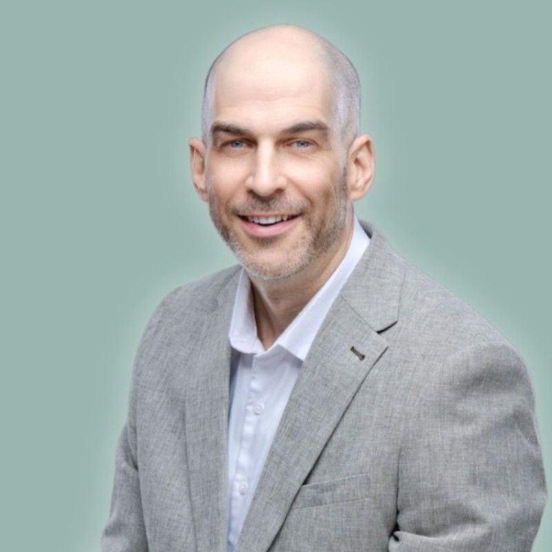 Andrew Darch